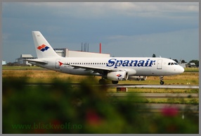 Spanair EC-IAZ A320